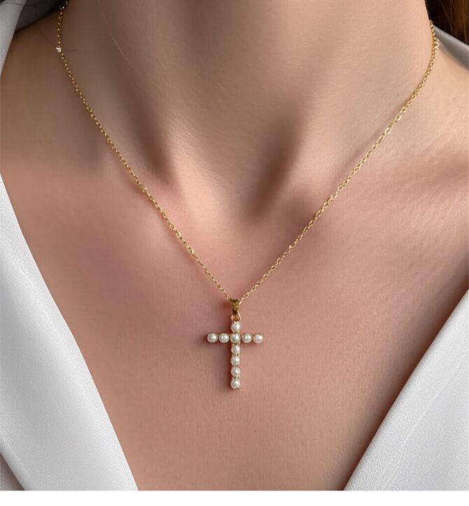 Pearly Cross Halskette – Bild 2
